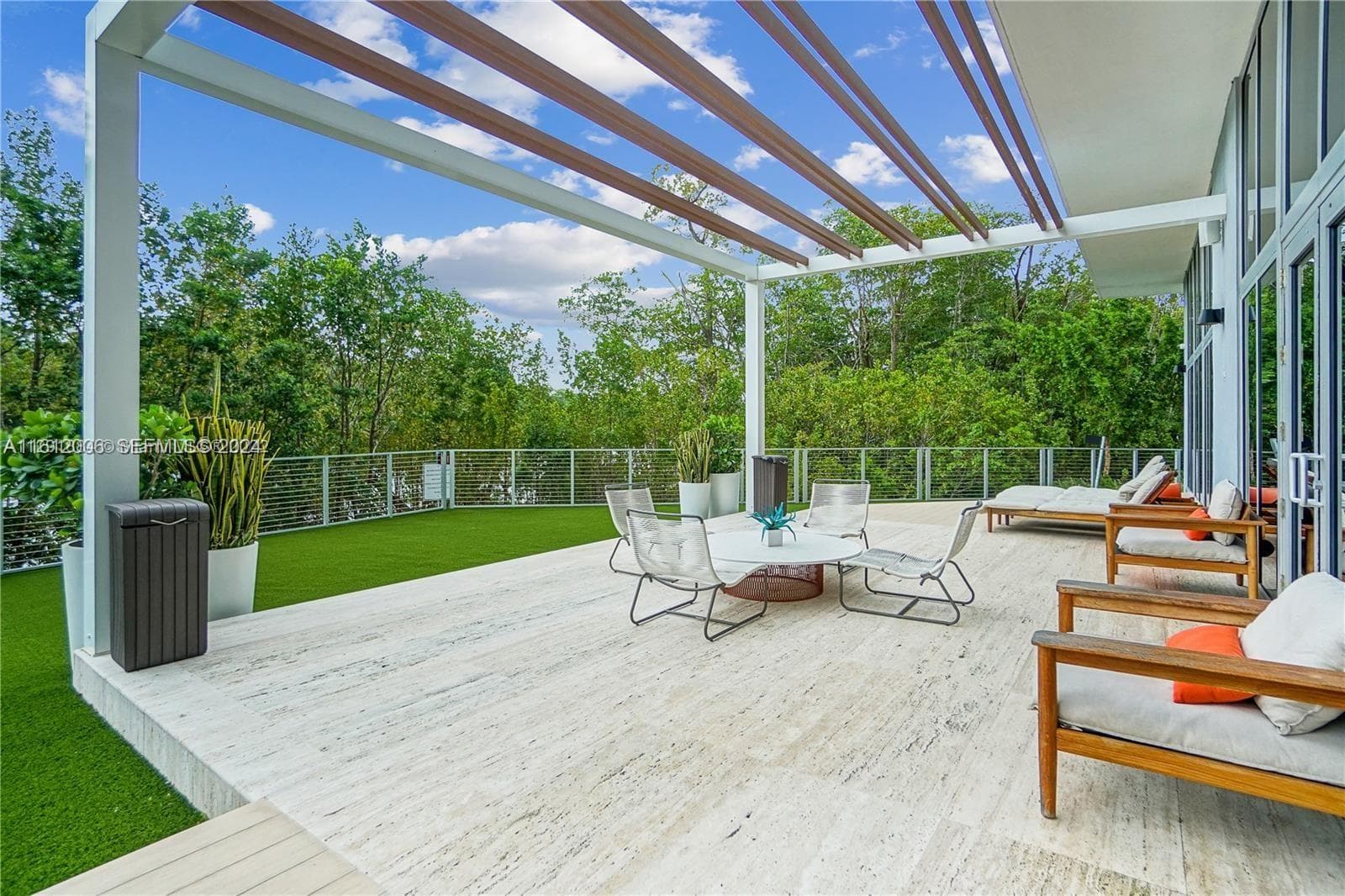 16385 Biscayne Blvd 1418 photo 14