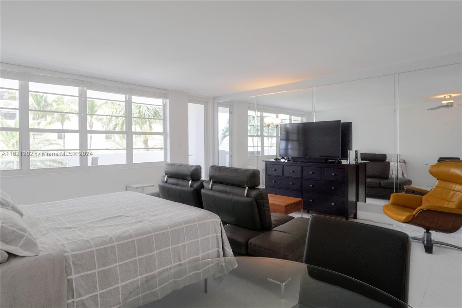 100 Lincoln Rd 436 photo 4