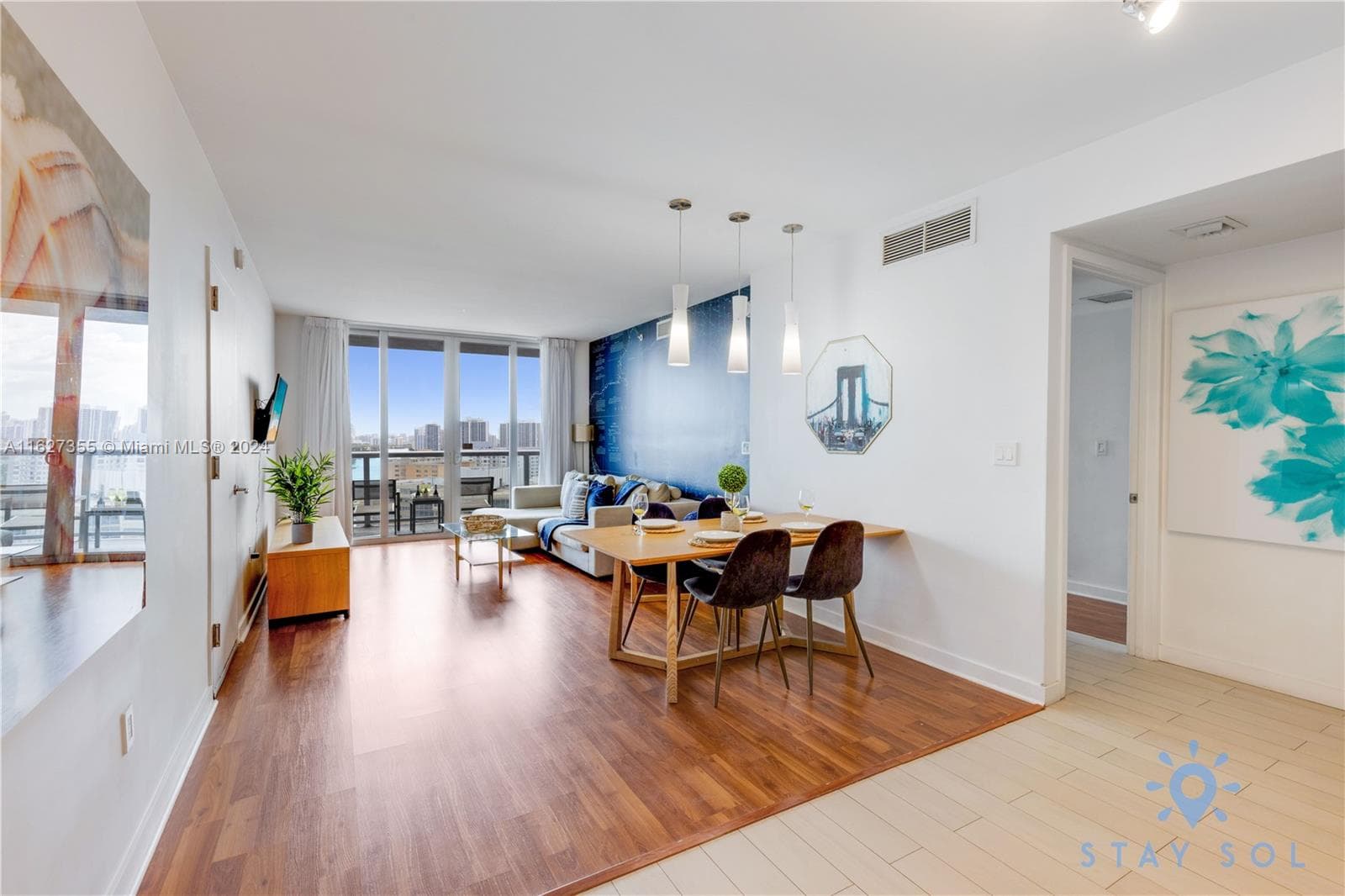 2602 E Hallandale Beach Blvd R2009 photo 3