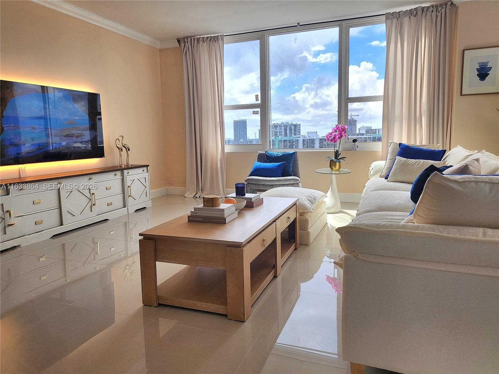 3505 S Ocean Dr 1105 photo 8