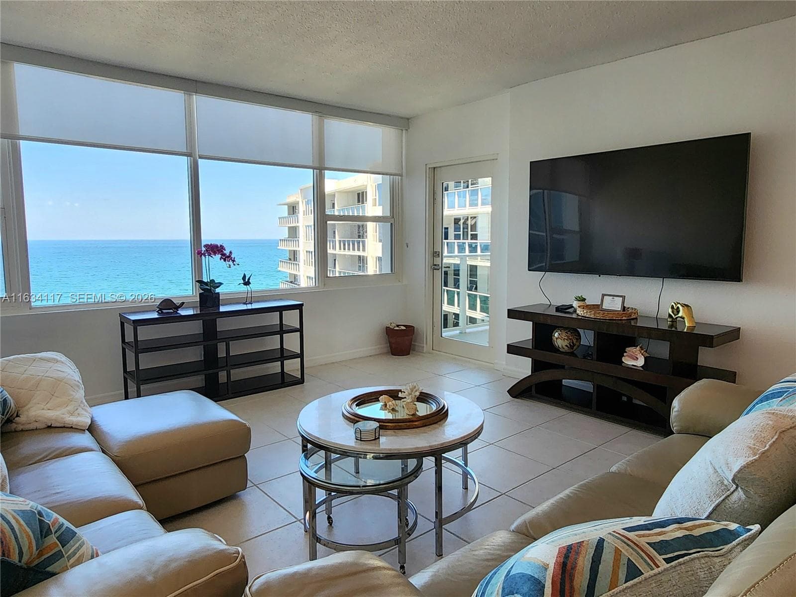 3505 S Ocean Dr 1406 photo 6