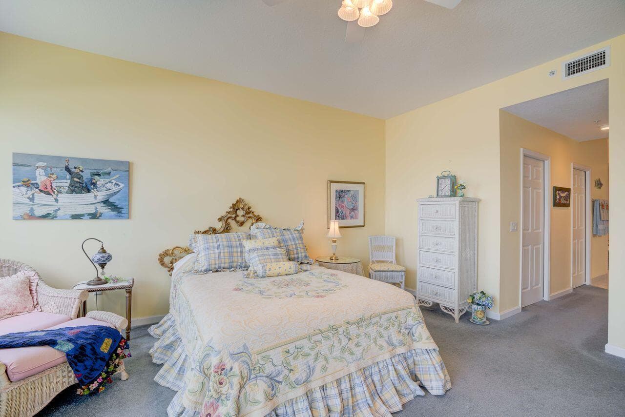 1160 SW Chapman Way 202 photo 18
