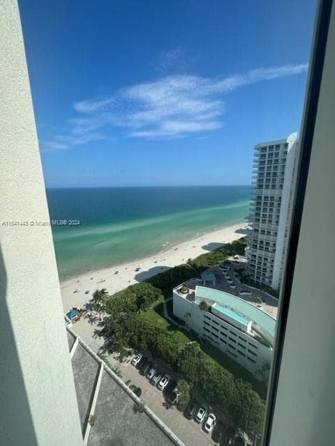 16699 Collins Ave 2409 photo 4