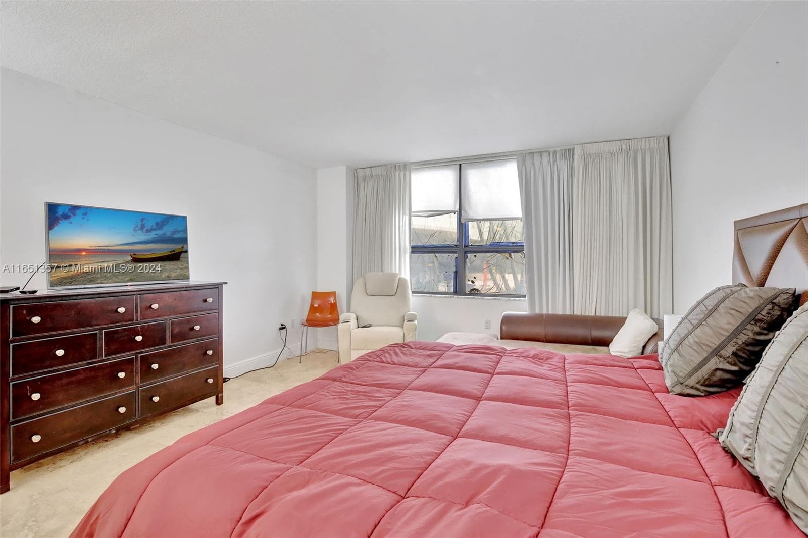 9801 Collins Ave 3T photo 23