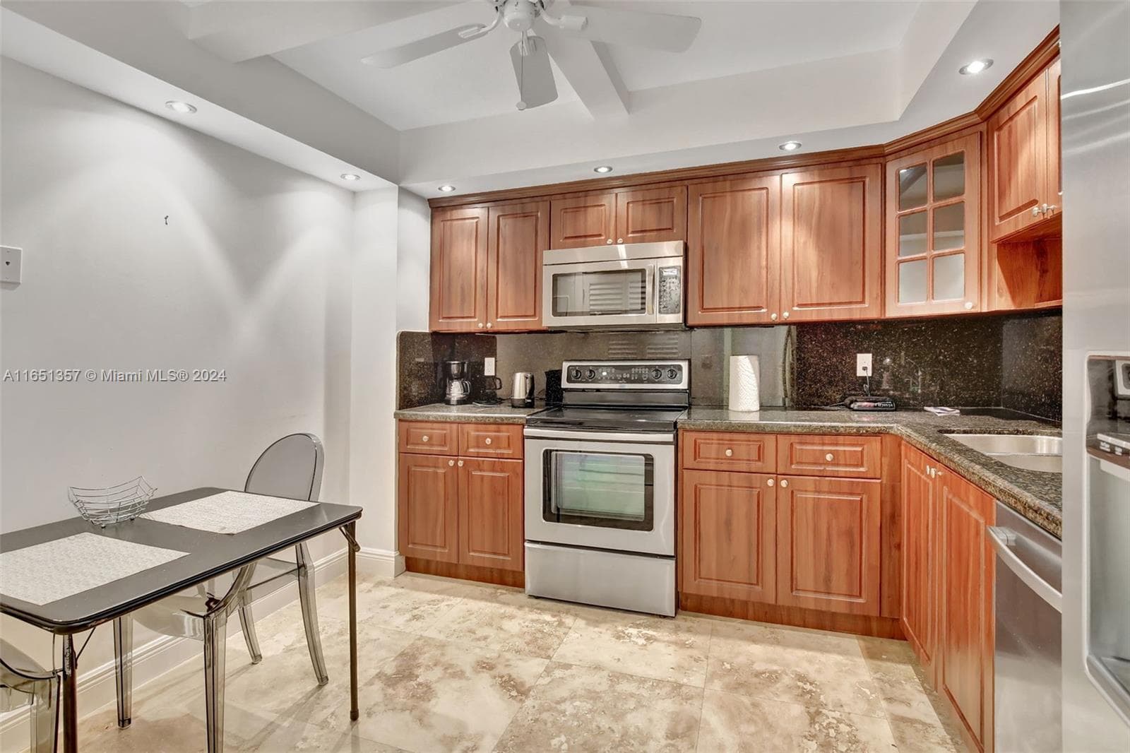 9801 Collins Ave 3T photo 13