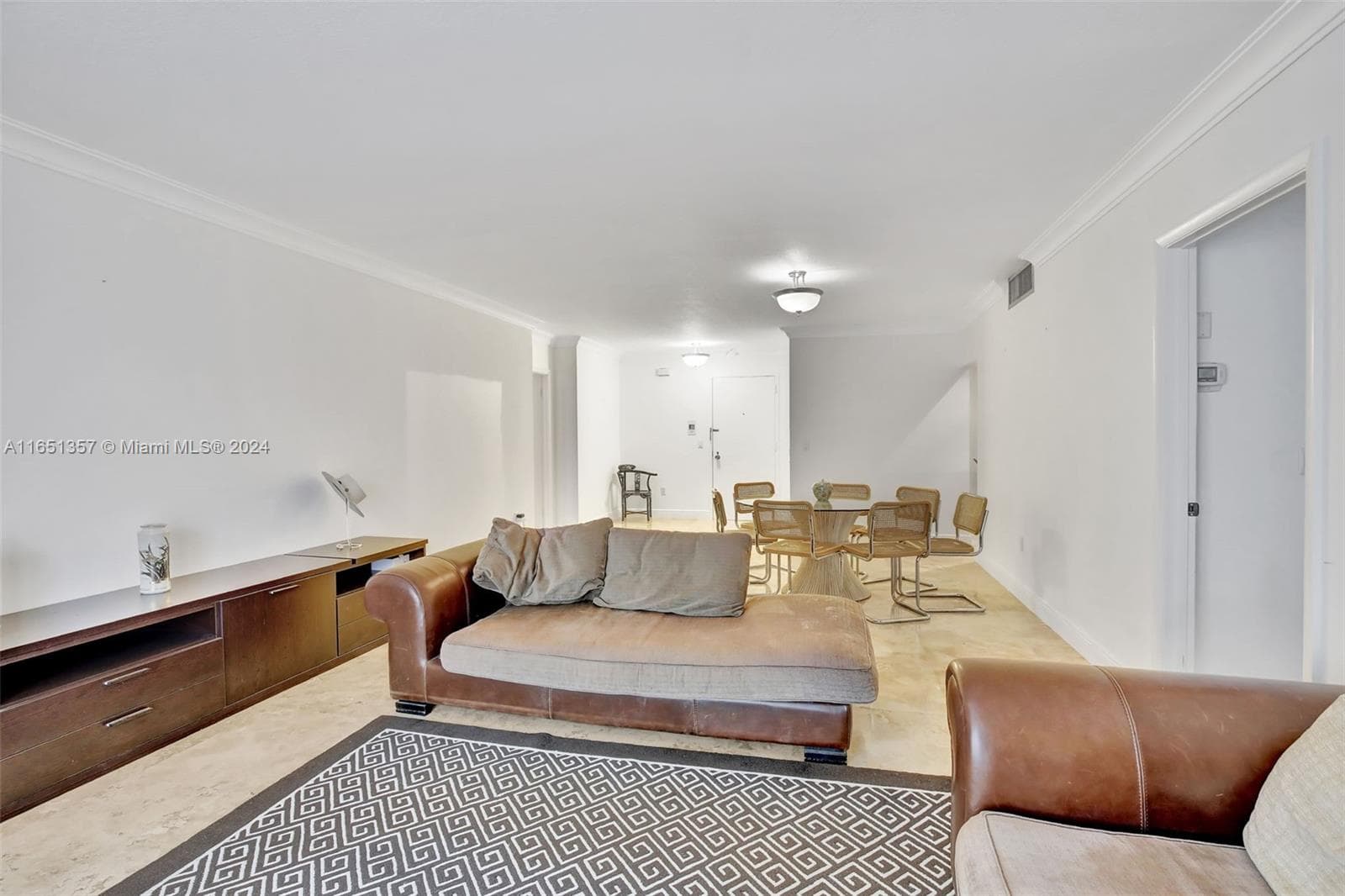9801 Collins Ave 3T photo 10