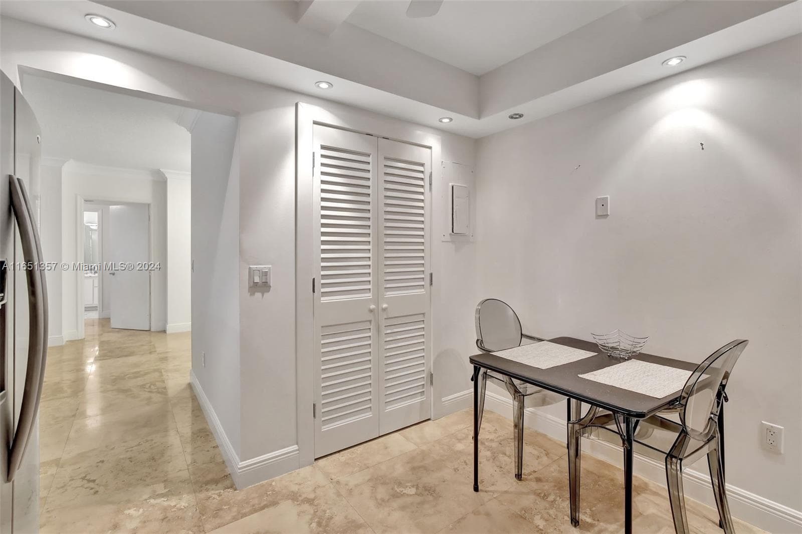 9801 Collins Ave 3T photo 14