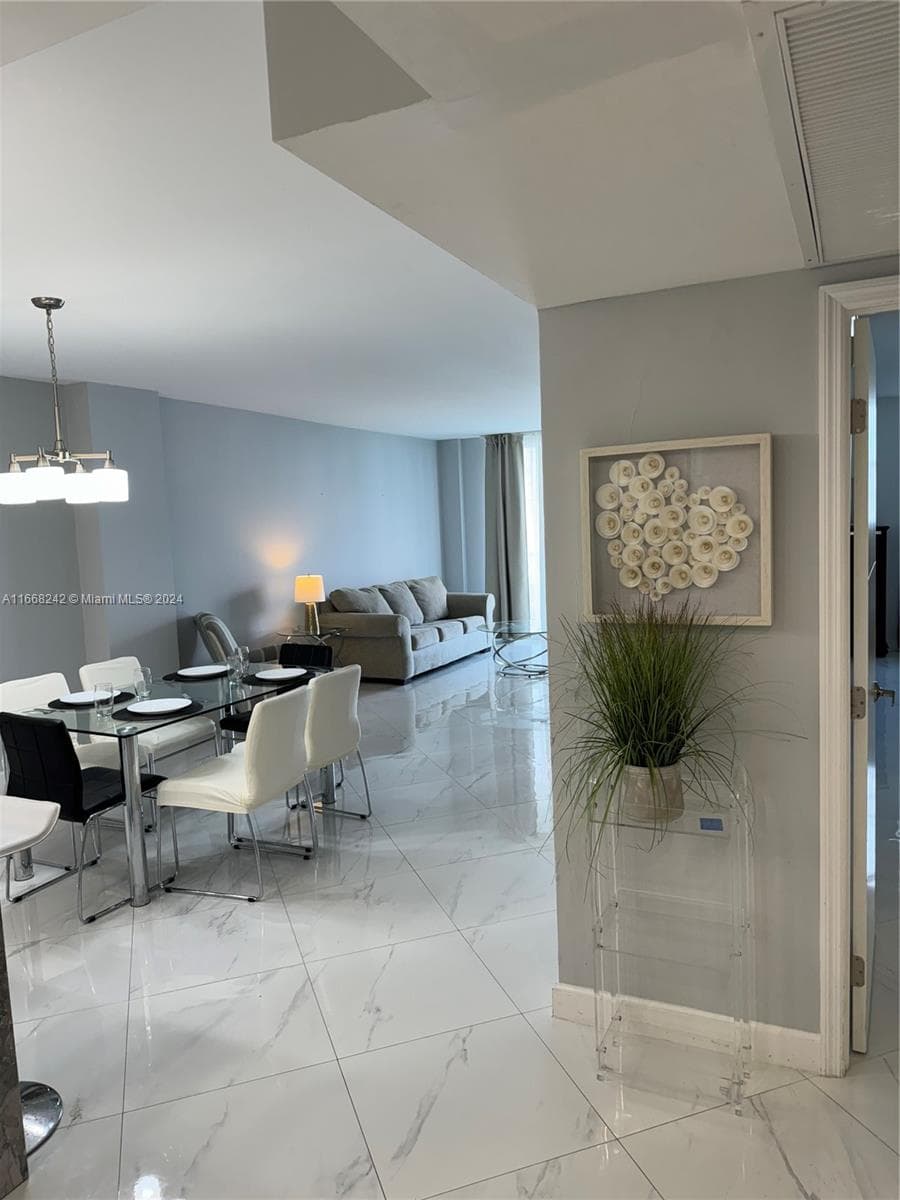 19370 Collins Ave 1208 photo 9