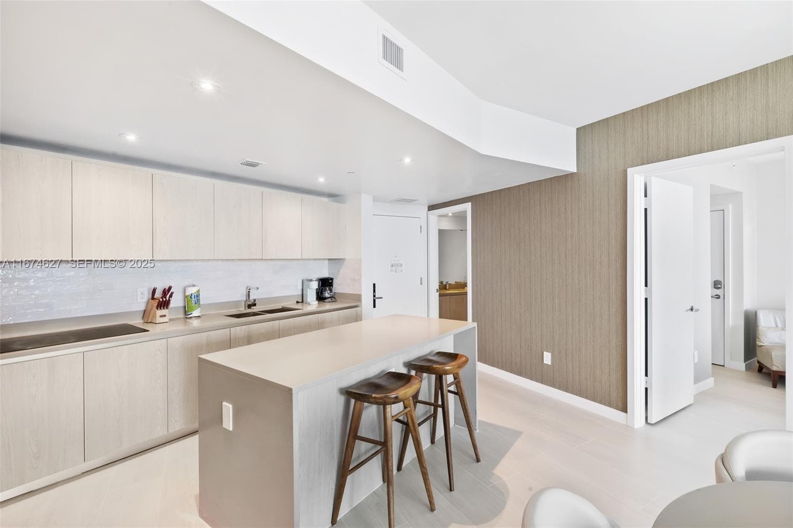 4111 S Ocean Dr 3108 photo 4