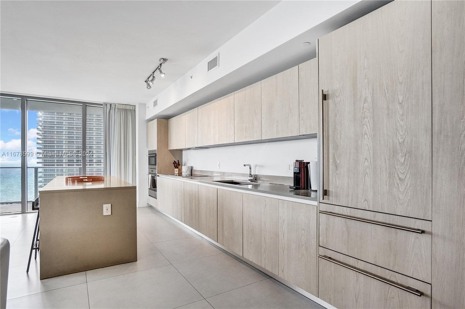 4111 S Ocean Dr 1201 photo 14