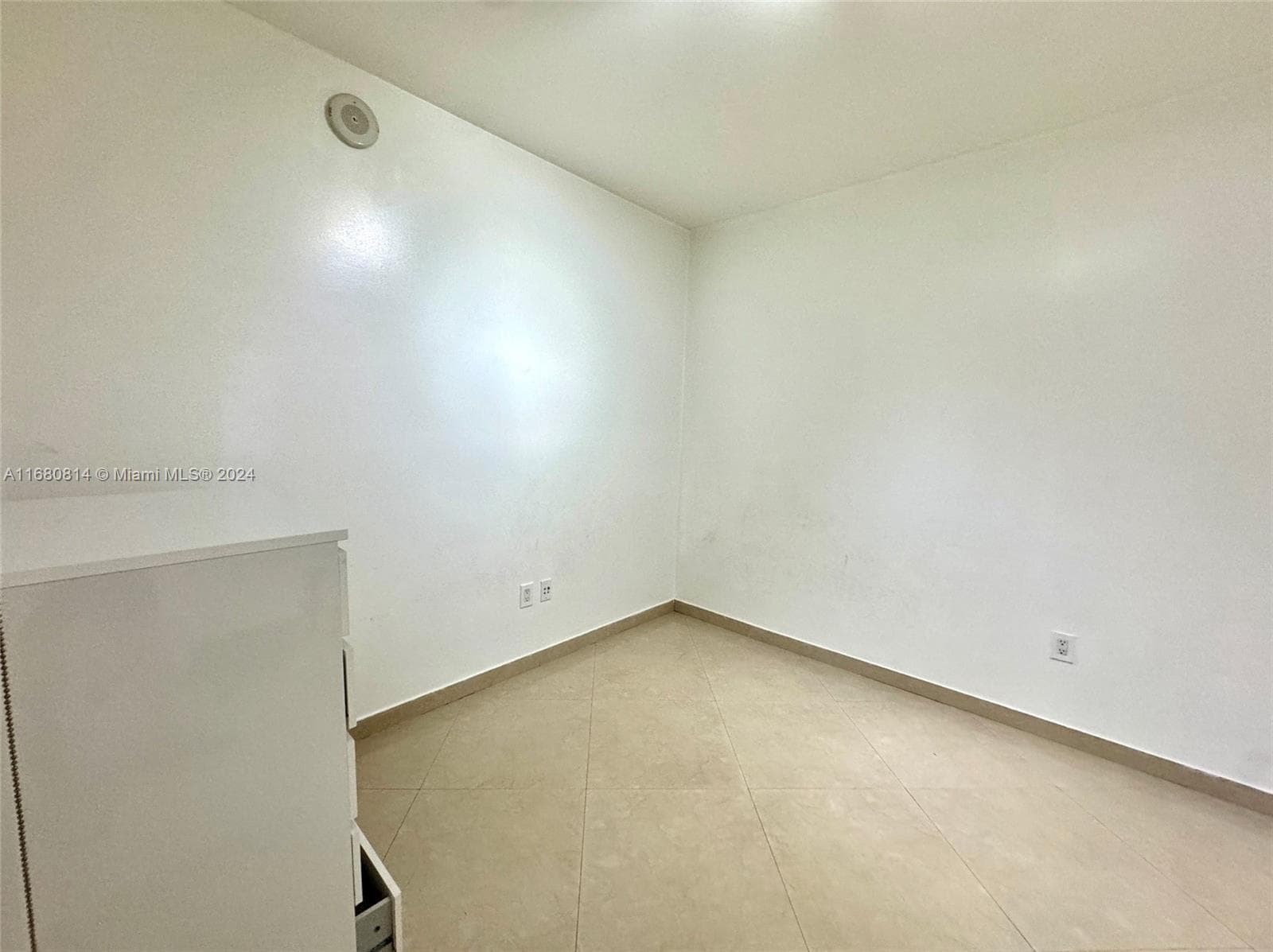 1830 S Ocean Dr 4711 photo 8