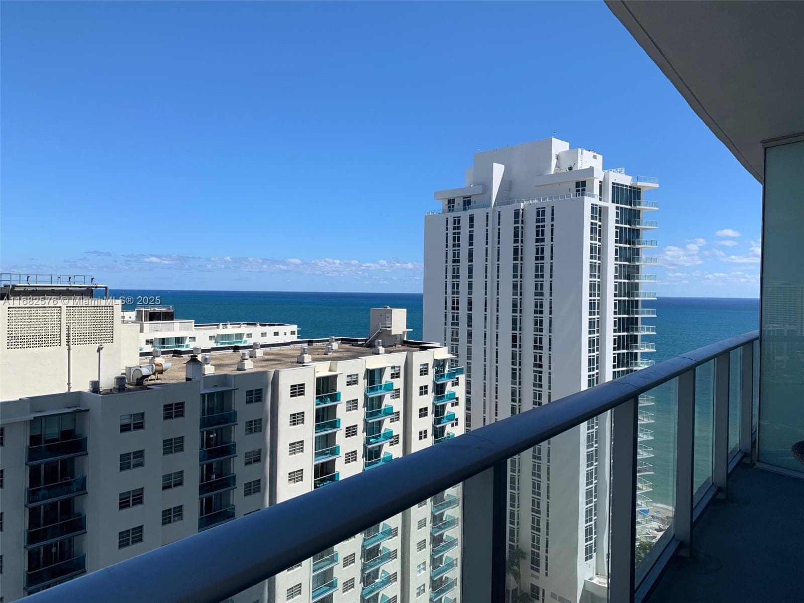 4111 S Ocean Dr 1512 photo 1