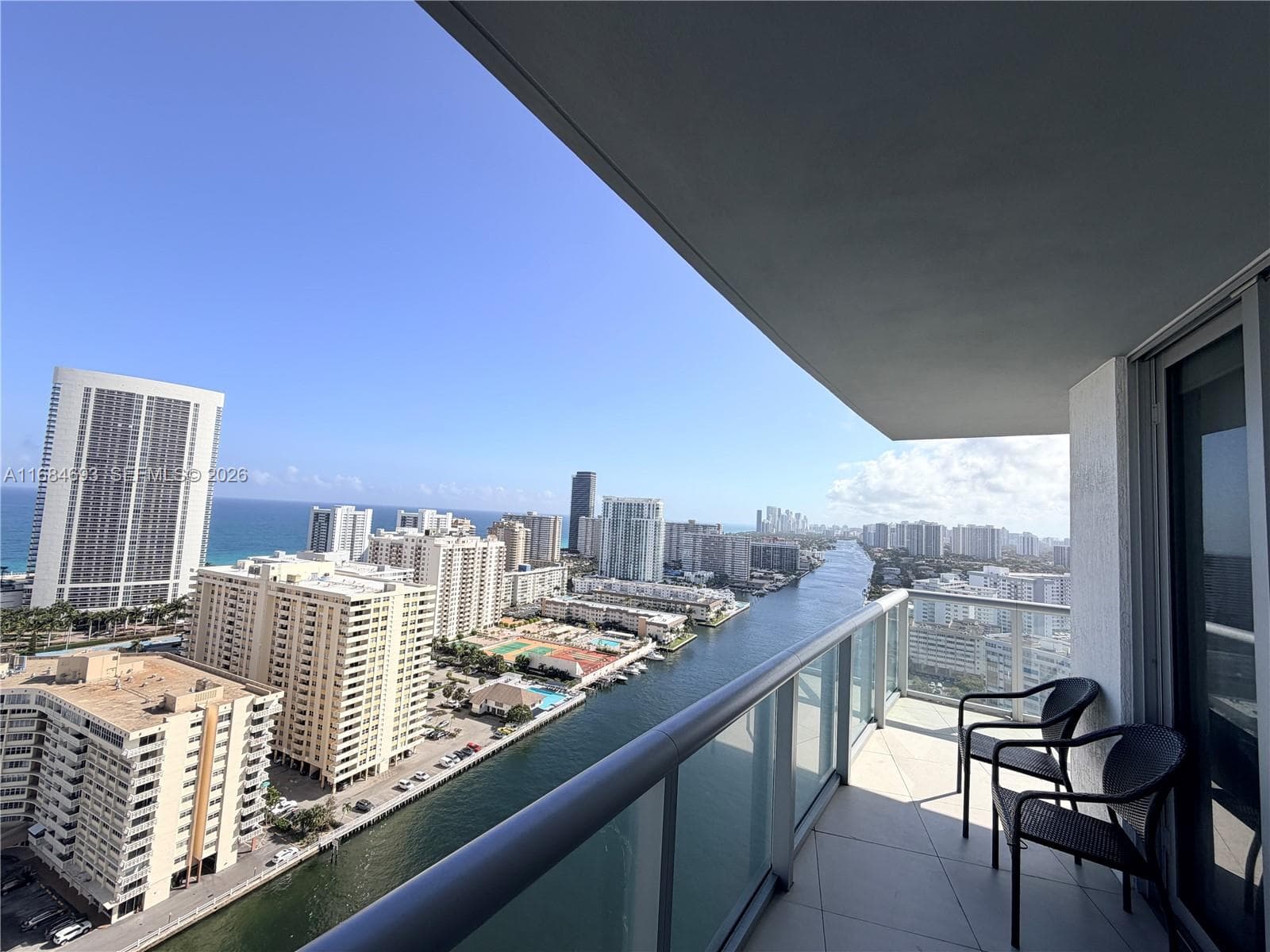 2600 E Hallandale Beach blvd T2701 photo 23