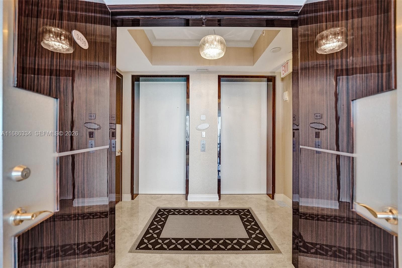 18101 Collins Ave 3409 photo 4