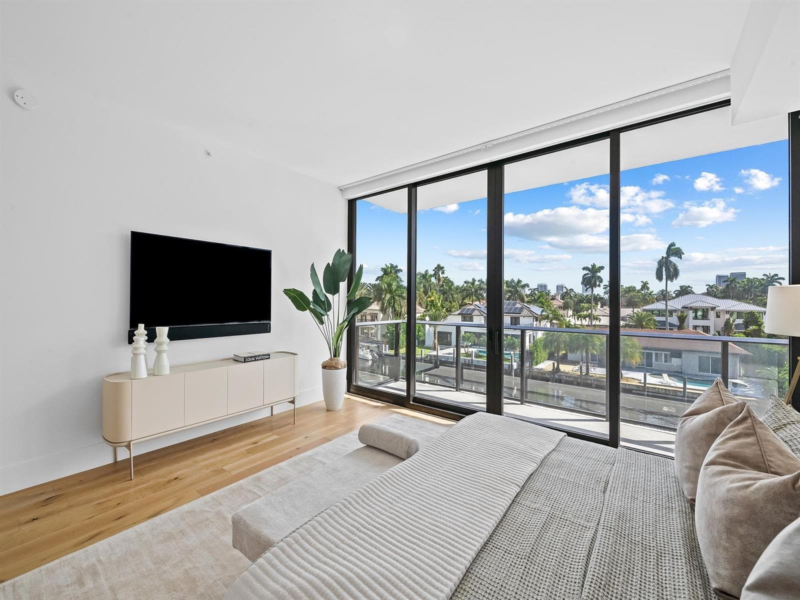 160 Isle Of Venice Drive 301 photo 19