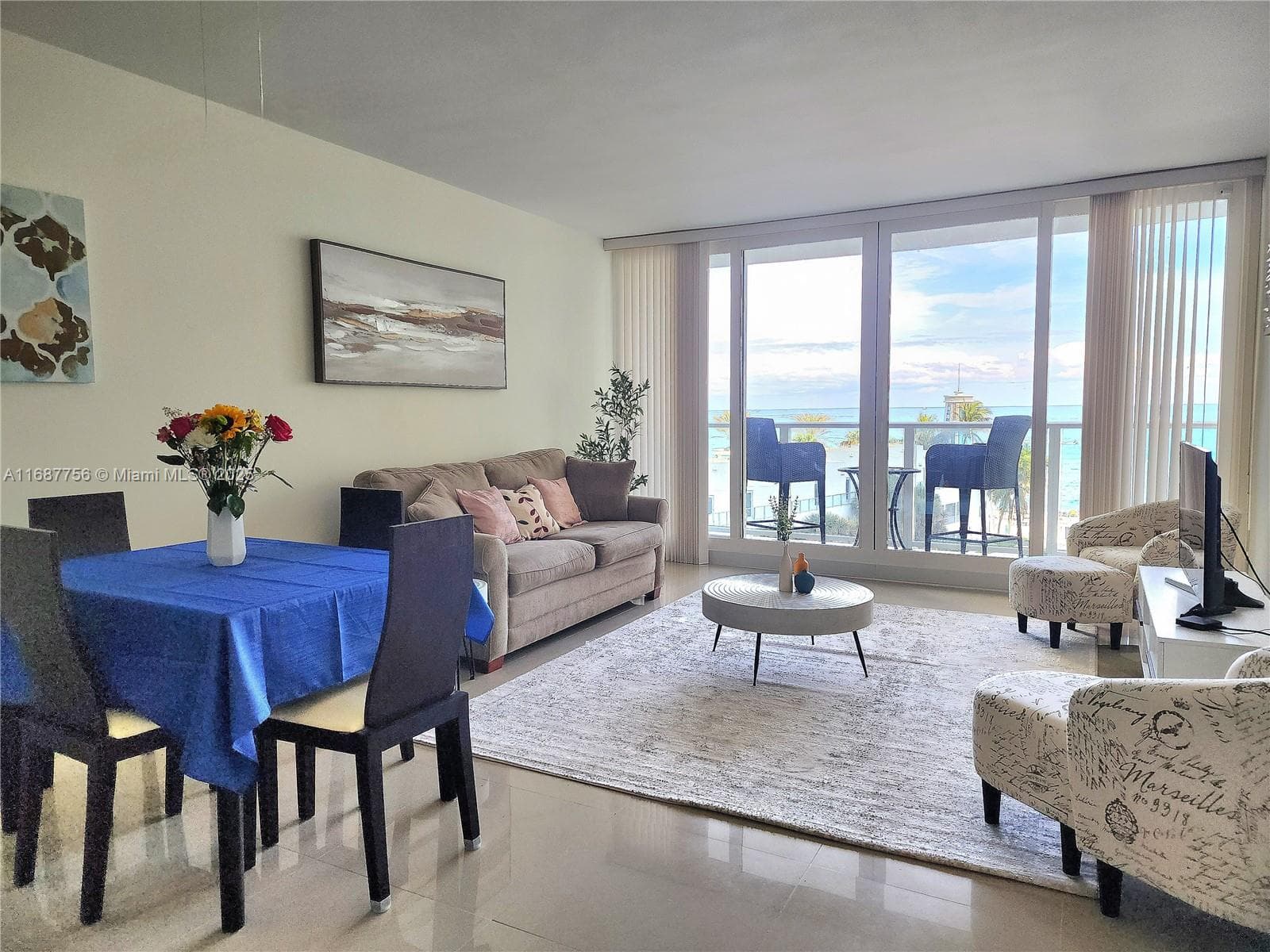 3505 S Ocean Dr 507 photo 2