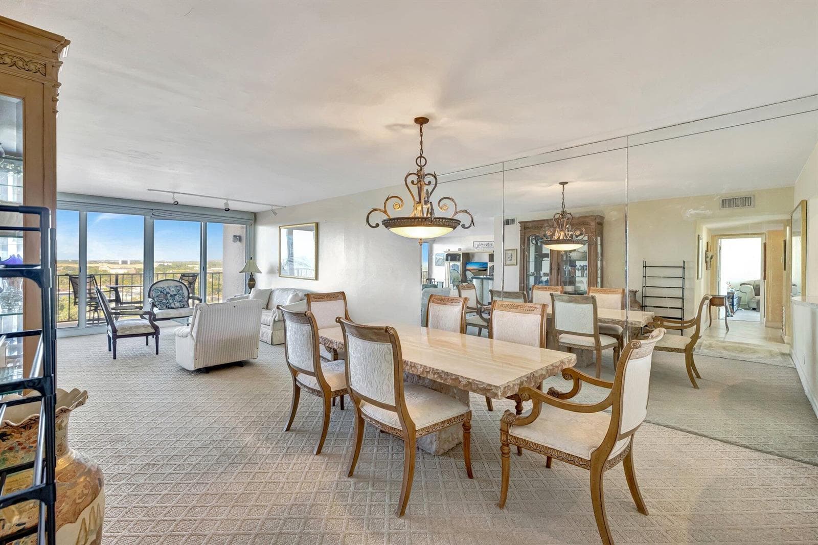 521 N Riverside Drive 1207 photo 11