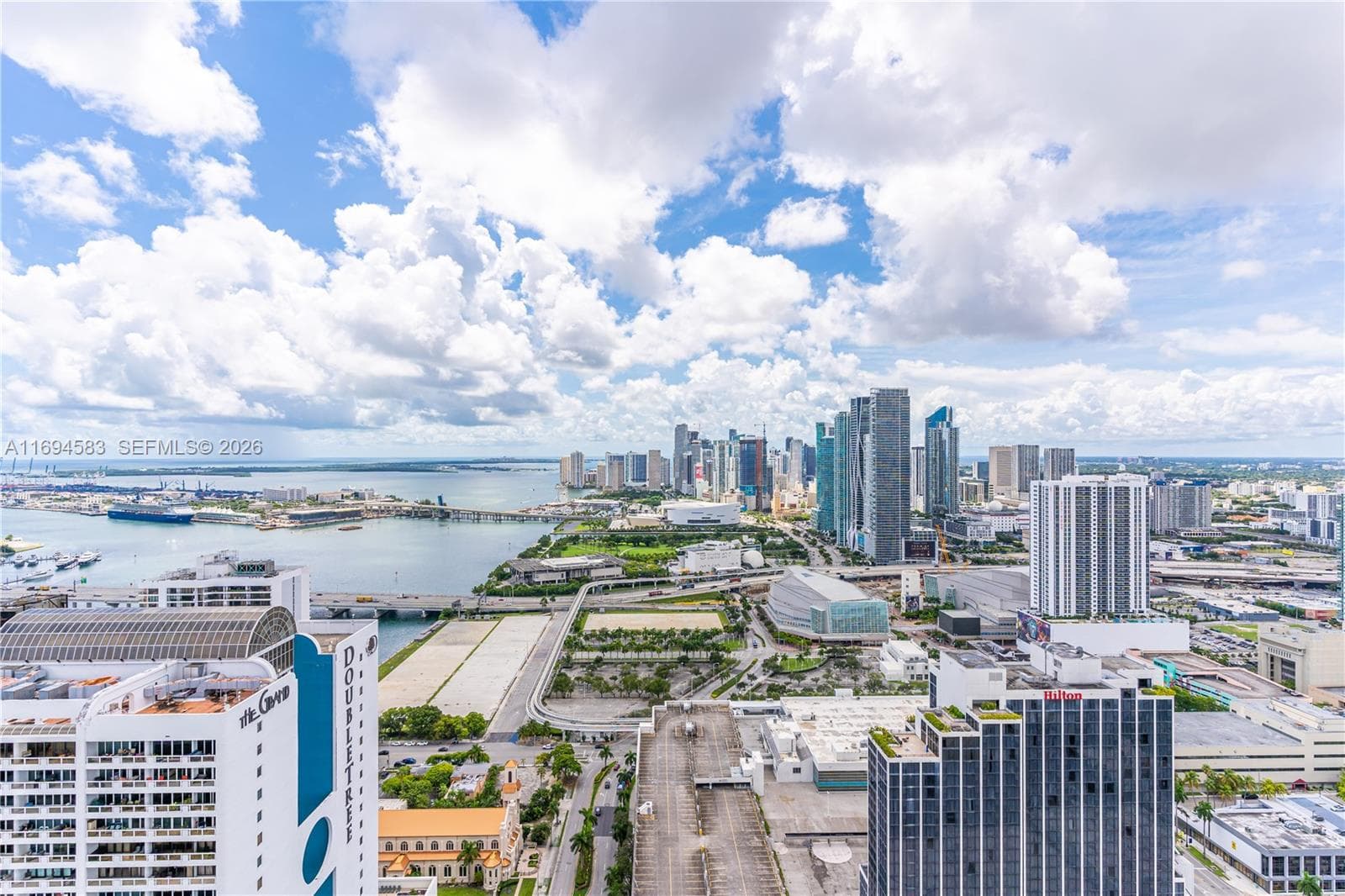 1750 N Bayshore Dr 5014 photo 14