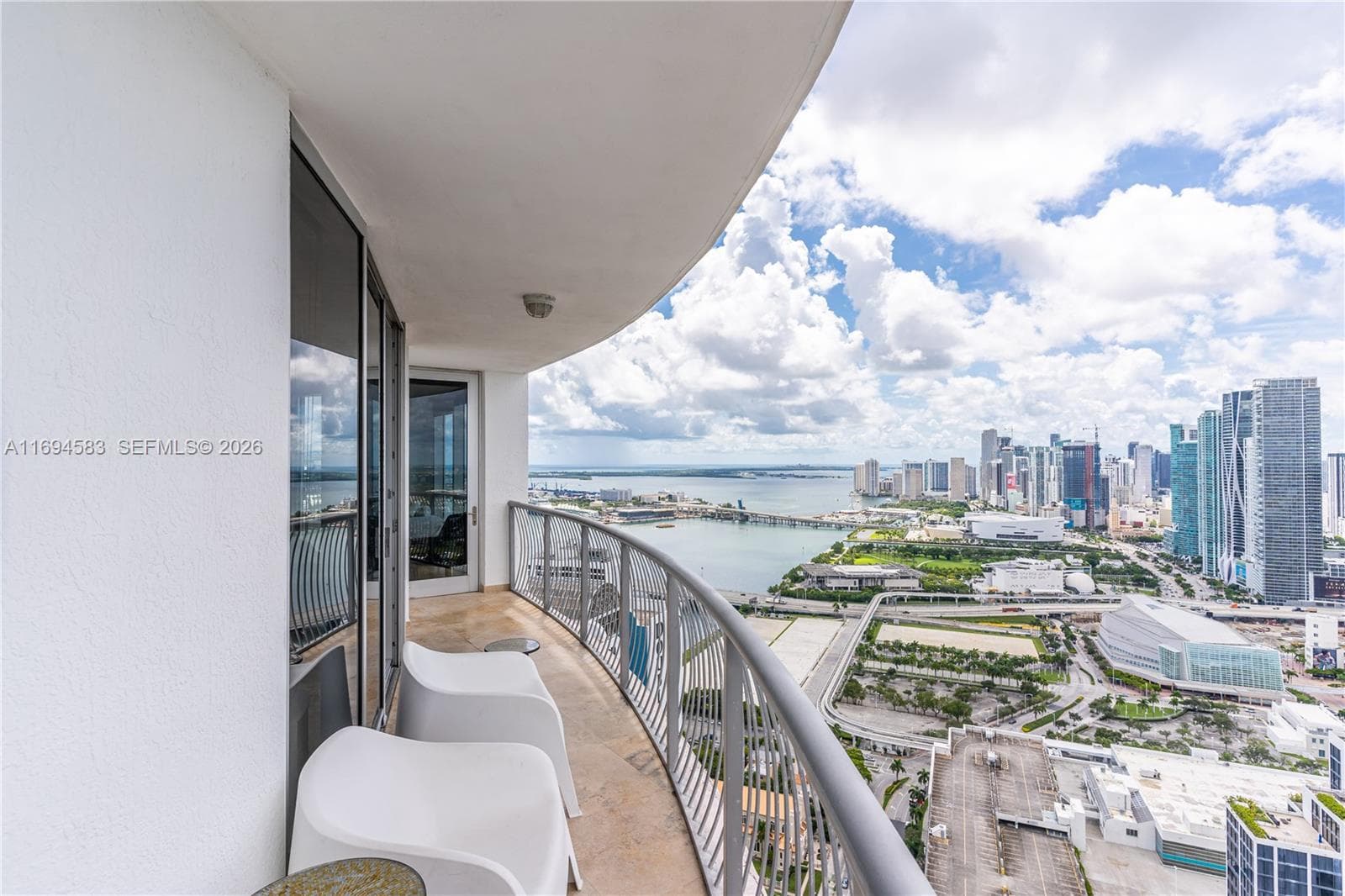 1750 N Bayshore Dr 5014 photo 19