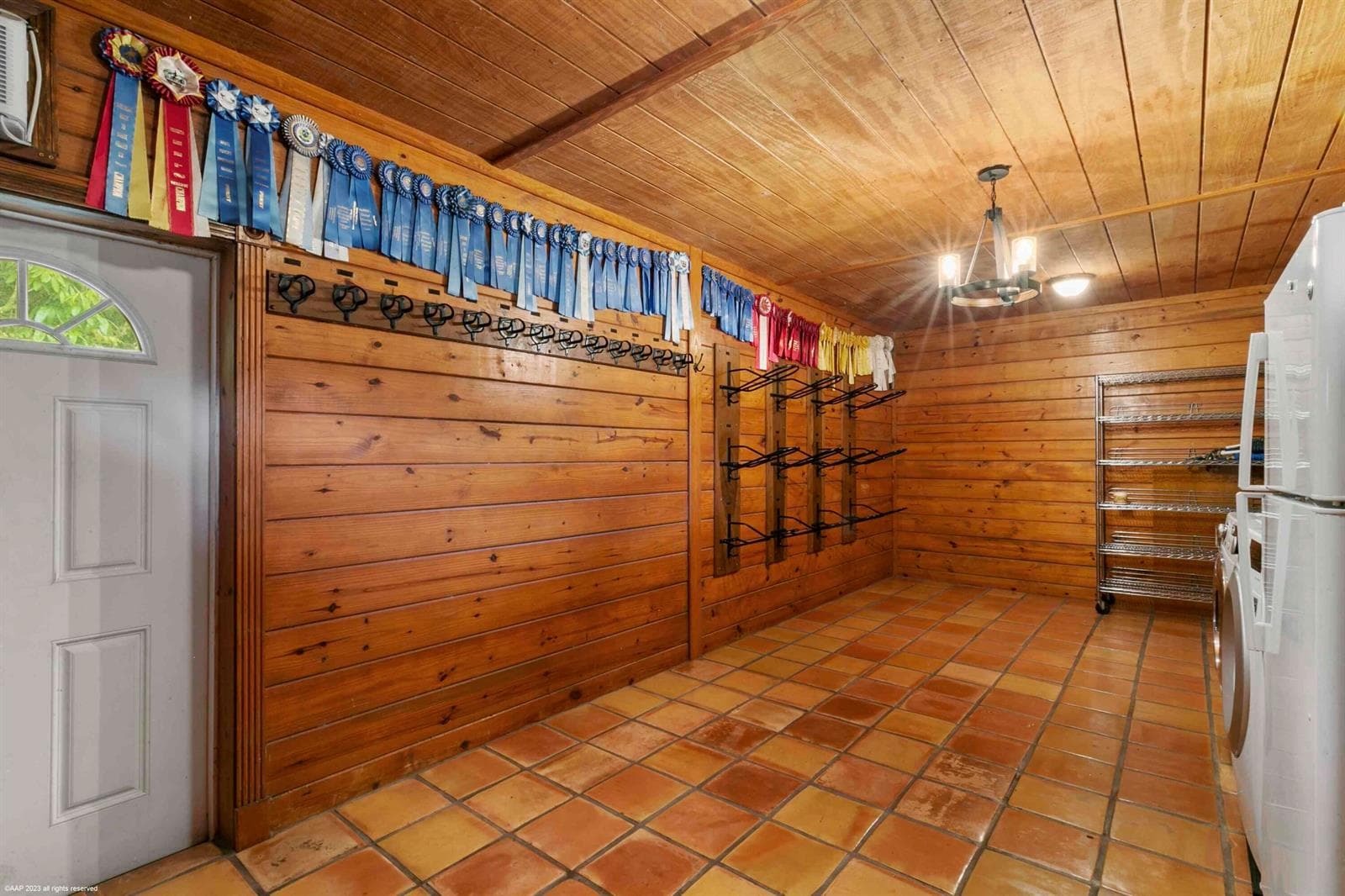 16559 Rustic Road photo 19