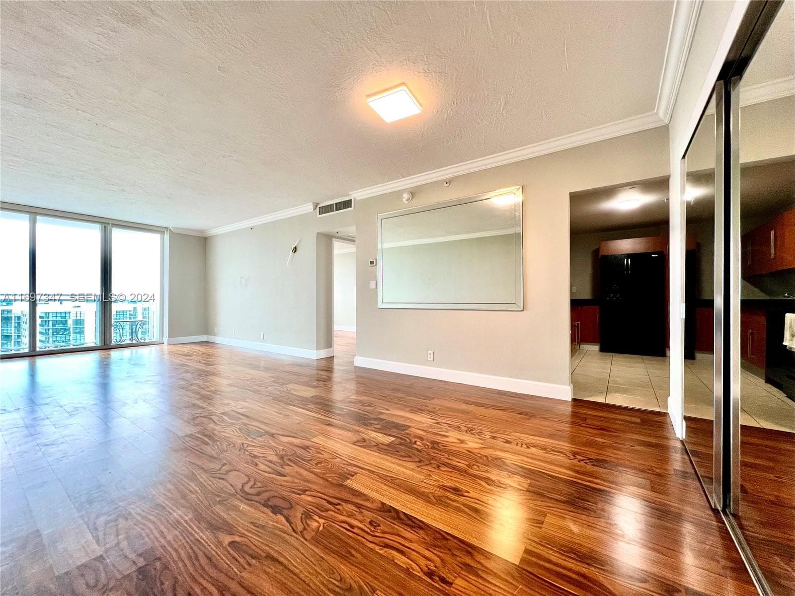 3000 S Ocean Dr 1012 photo 3
