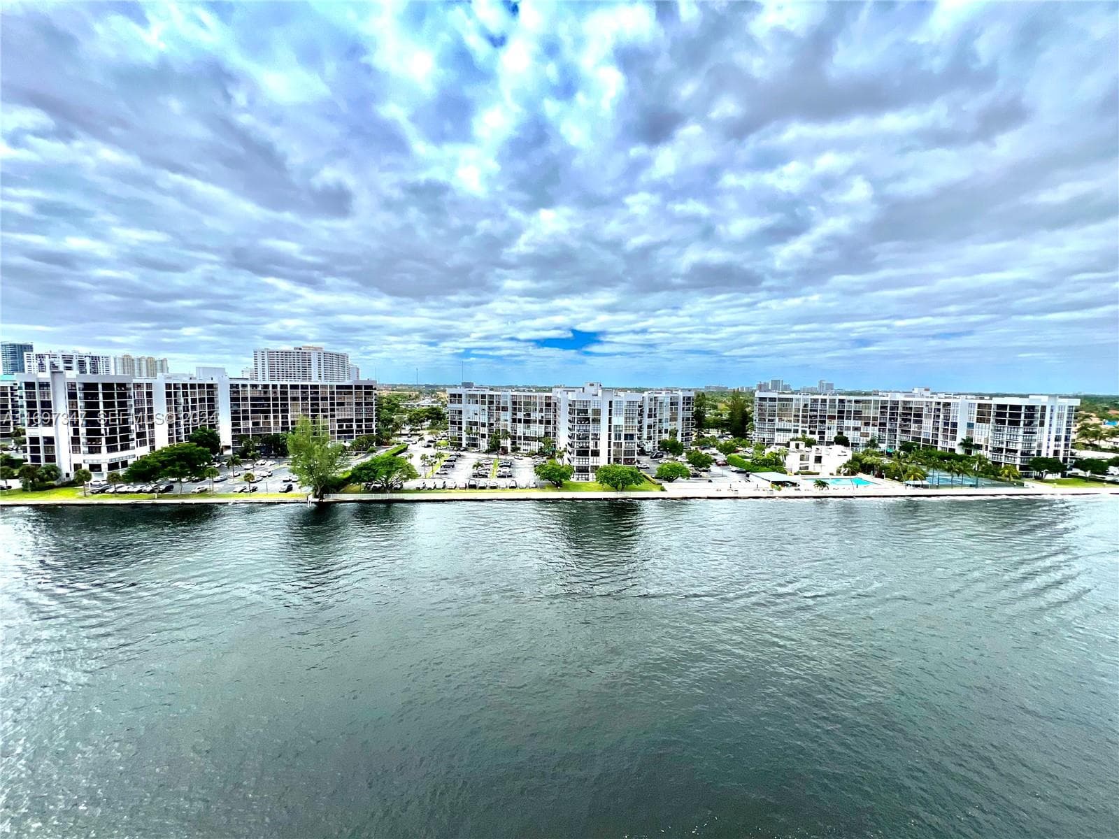 3000 S Ocean Dr 1012 photo 10