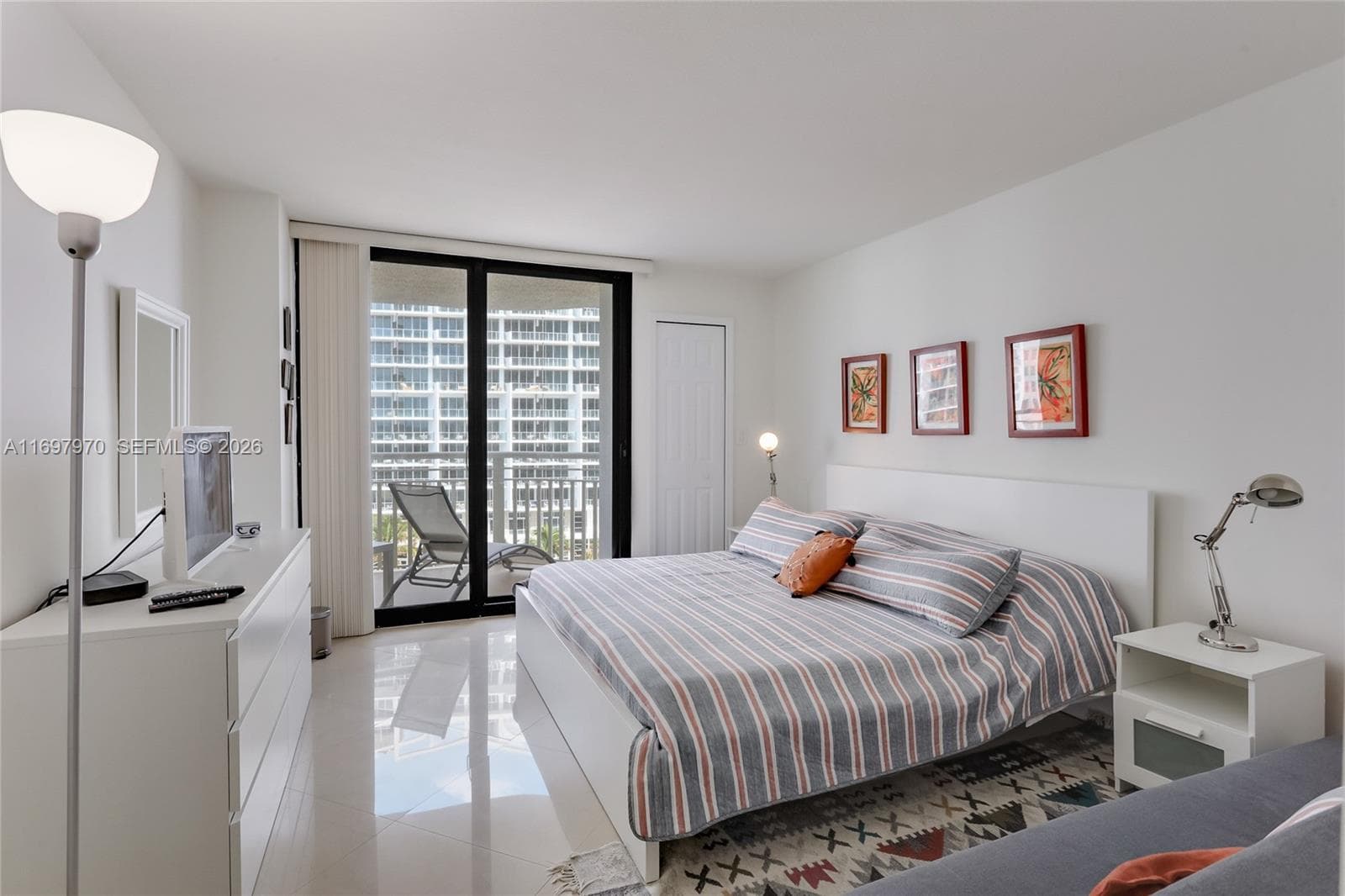 3000 N Ocean Dr 10B photo 9