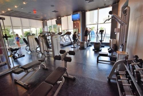 2602 E Hallandale Beach Blvd R508 photo 24