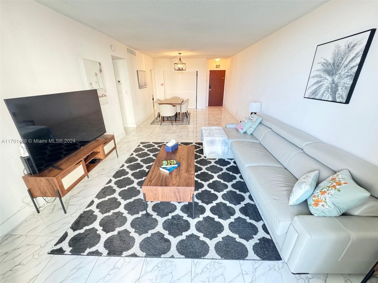 3901 S Ocean Dr 3Y photo 1