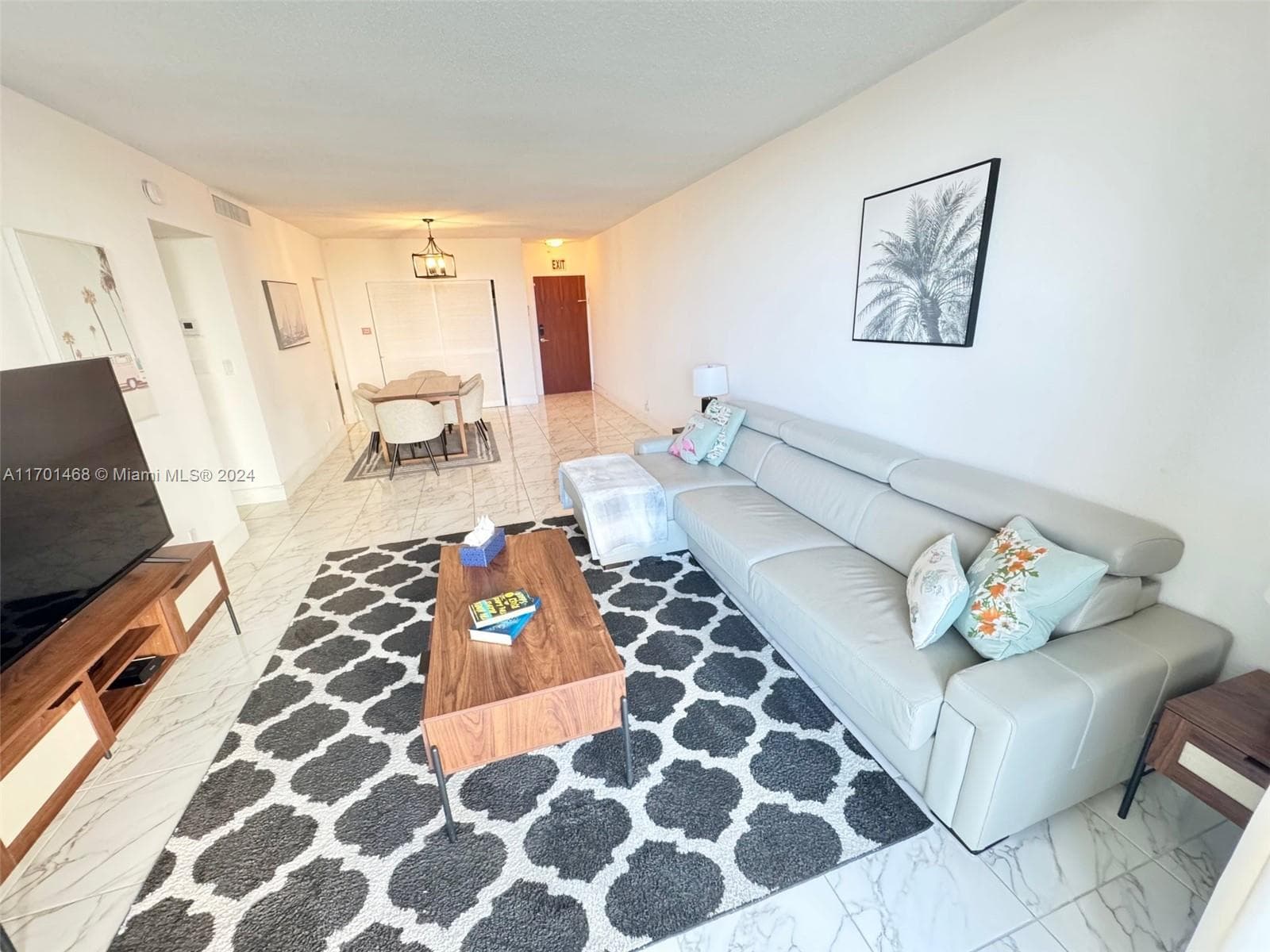3901 S Ocean Dr 3Y photo 4