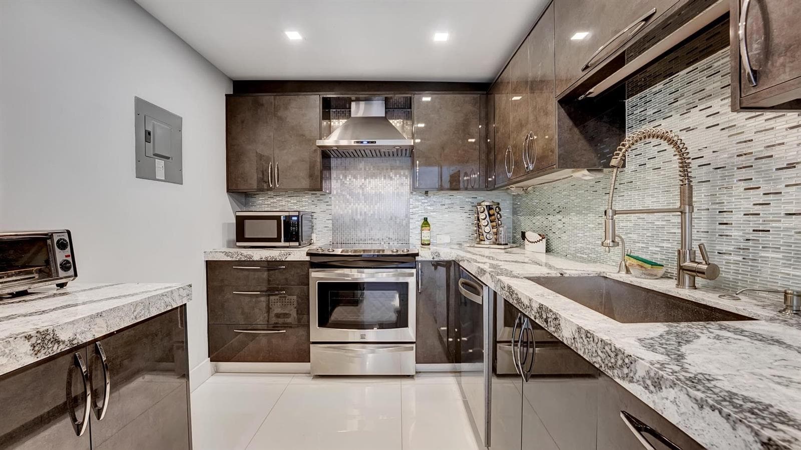 3546 S Ocean Boulevard 418 photo 11