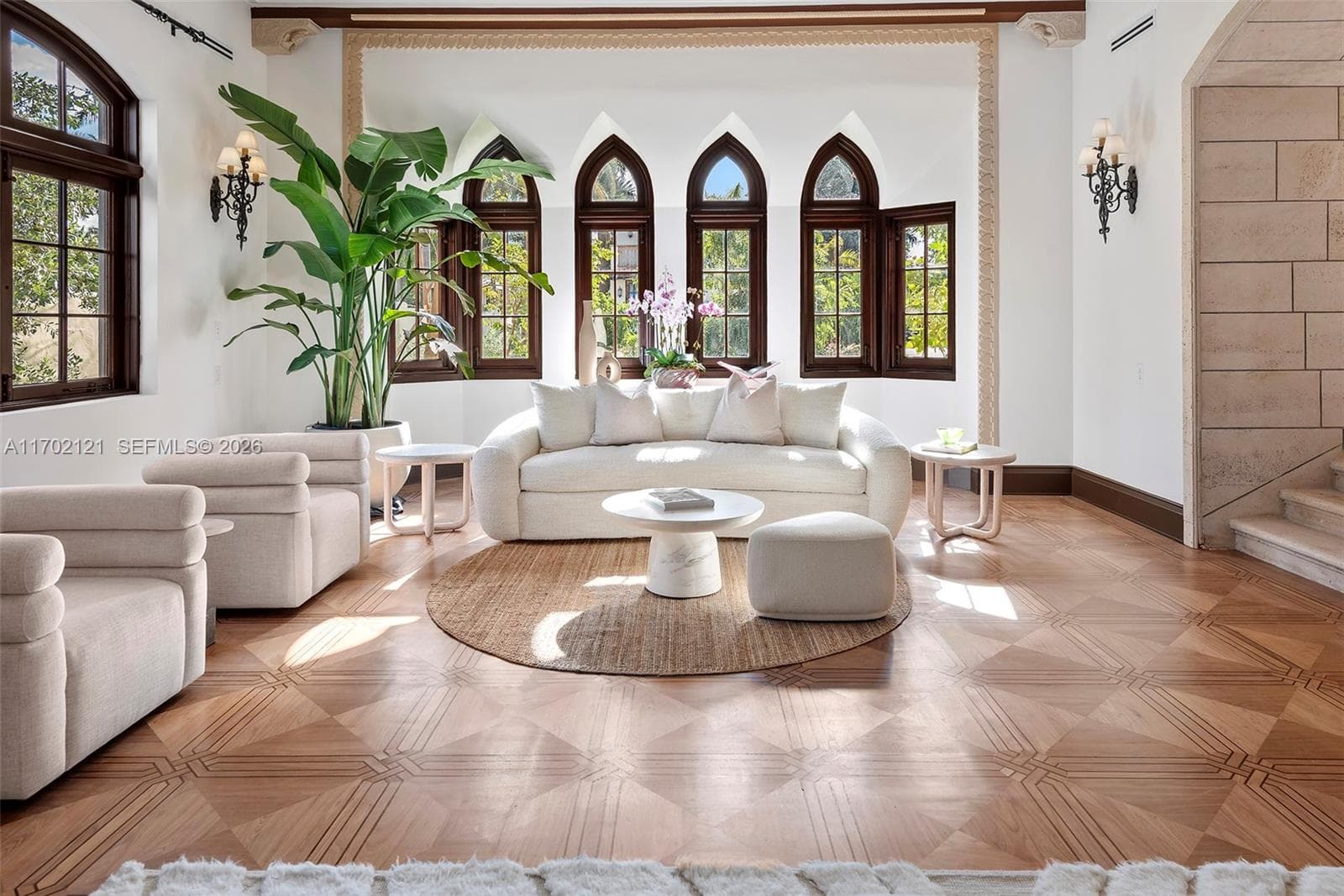49 Palm Ave photo 8