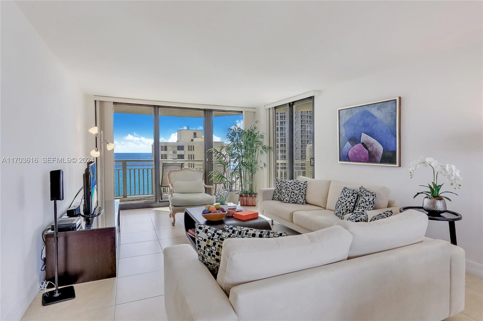 3000 N Ocean Dr 24H photo 2
