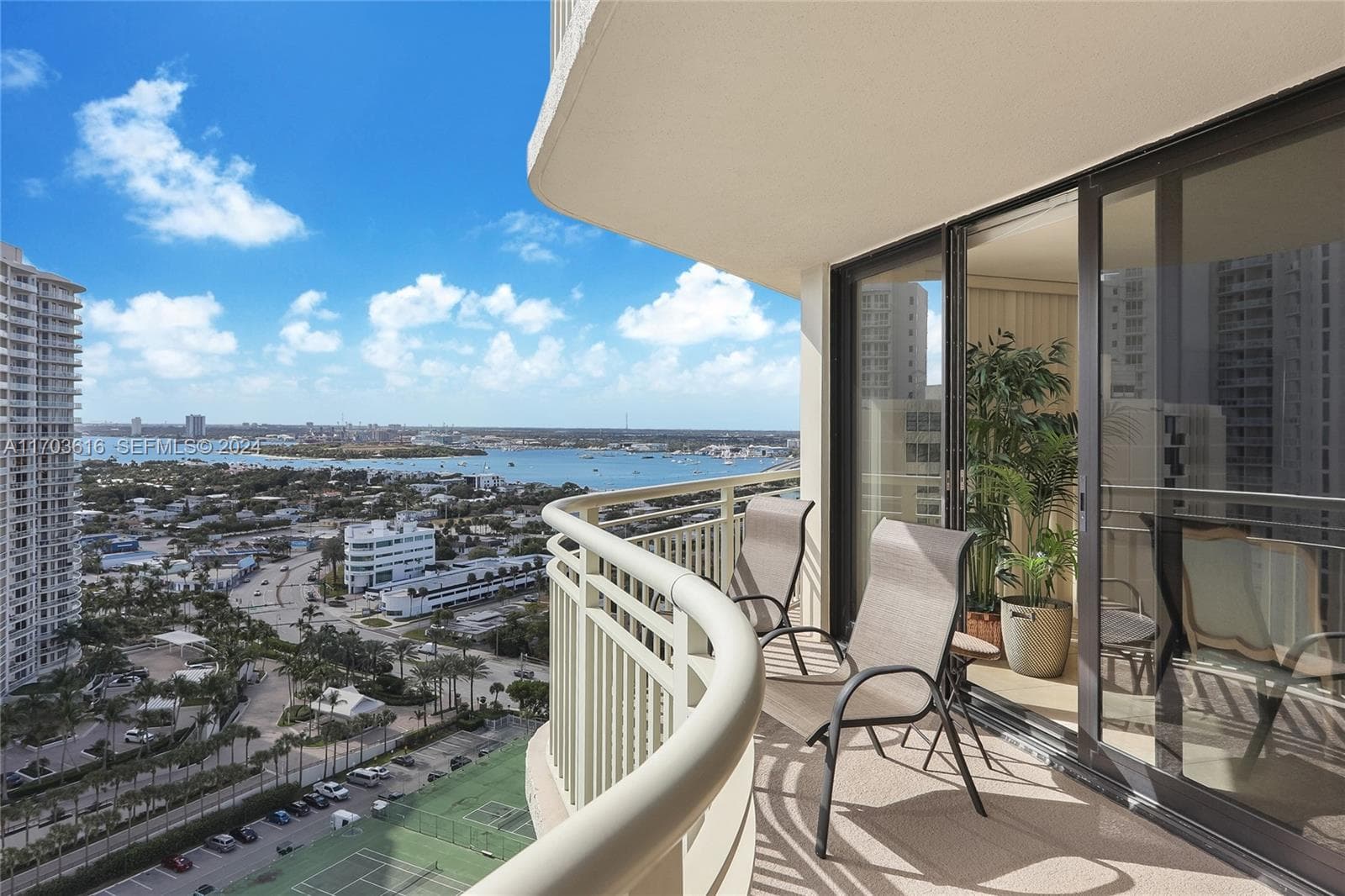 3000 N Ocean Dr 24H photo 12