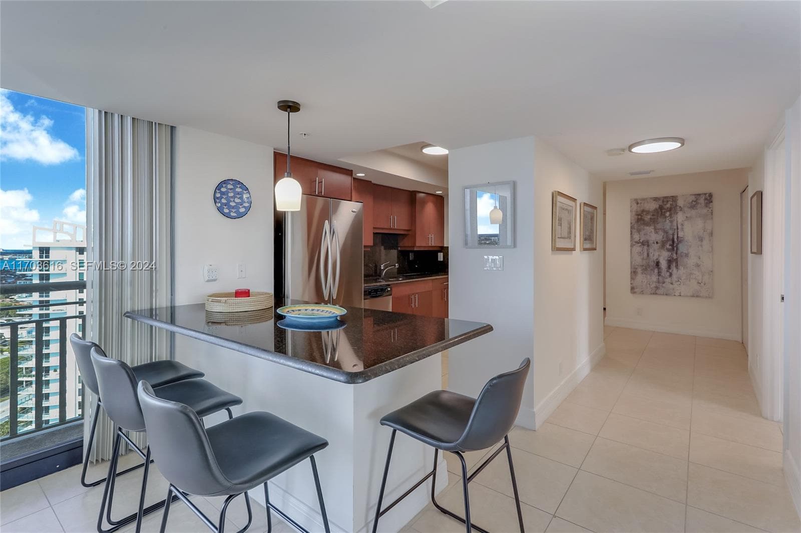 3000 N Ocean Dr 24H photo 4