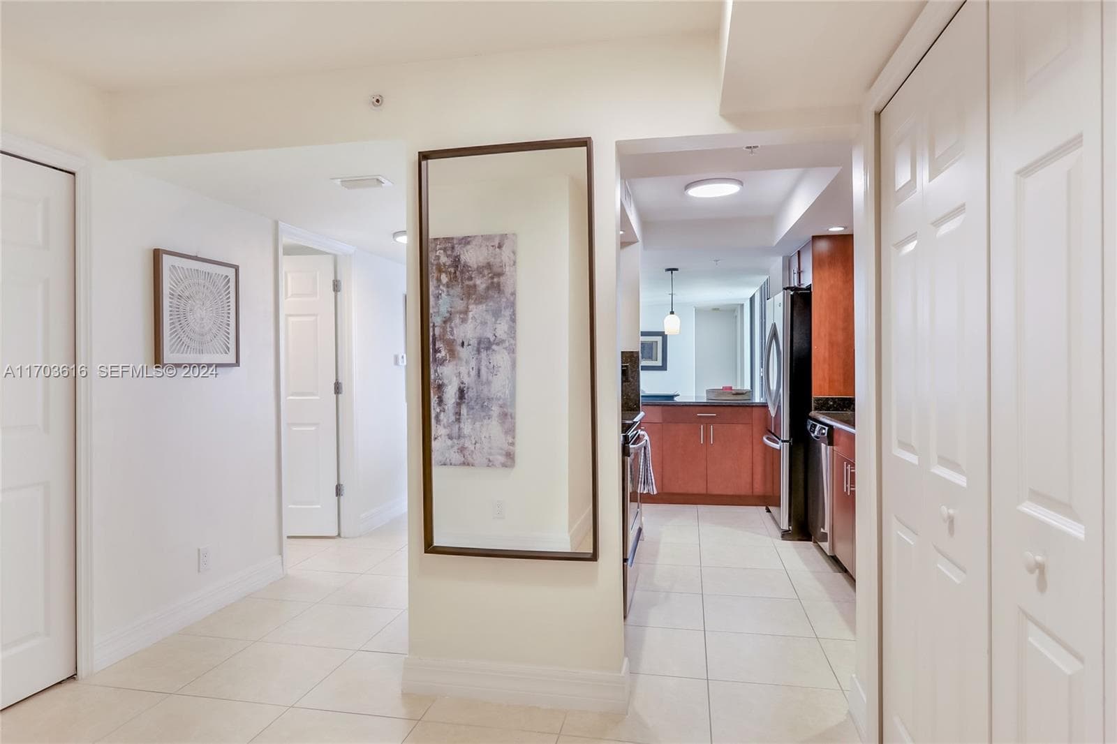 3000 N Ocean Dr 24H photo 8