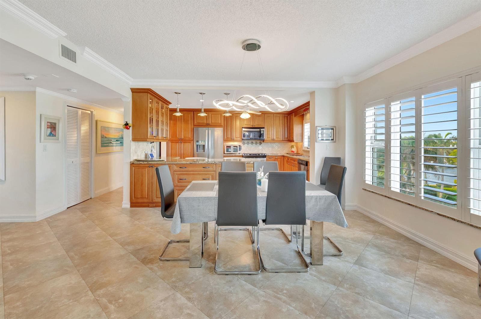 220 Macfarlane Drive S-505 photo 17