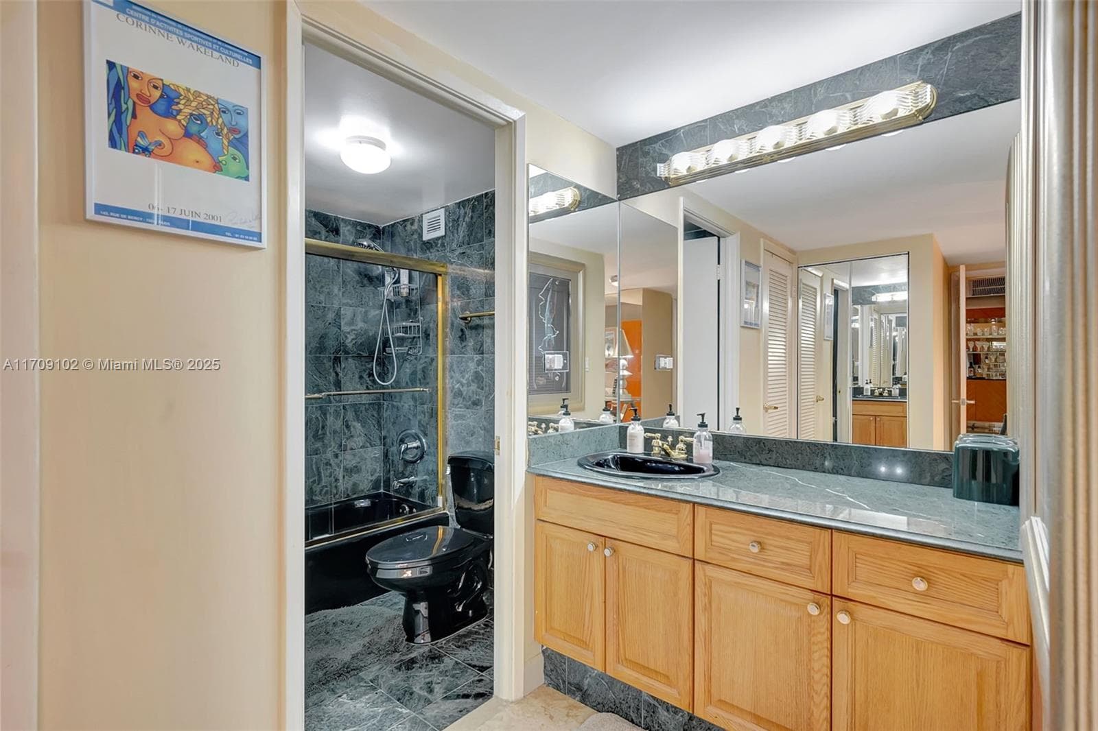 2301 Collins Ave 1206 photo 16