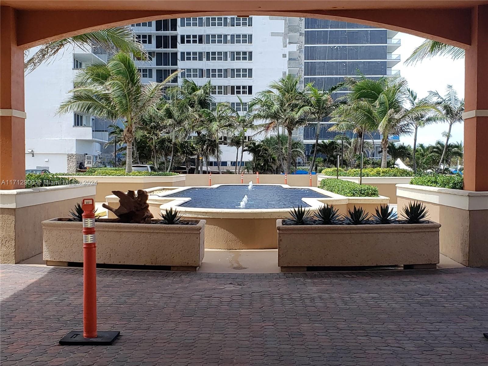 2080 S Ocean Dr 311 photo 7