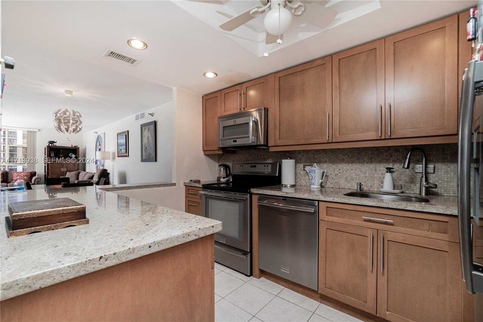 20515 E Country Club Dr 1048 photo 12