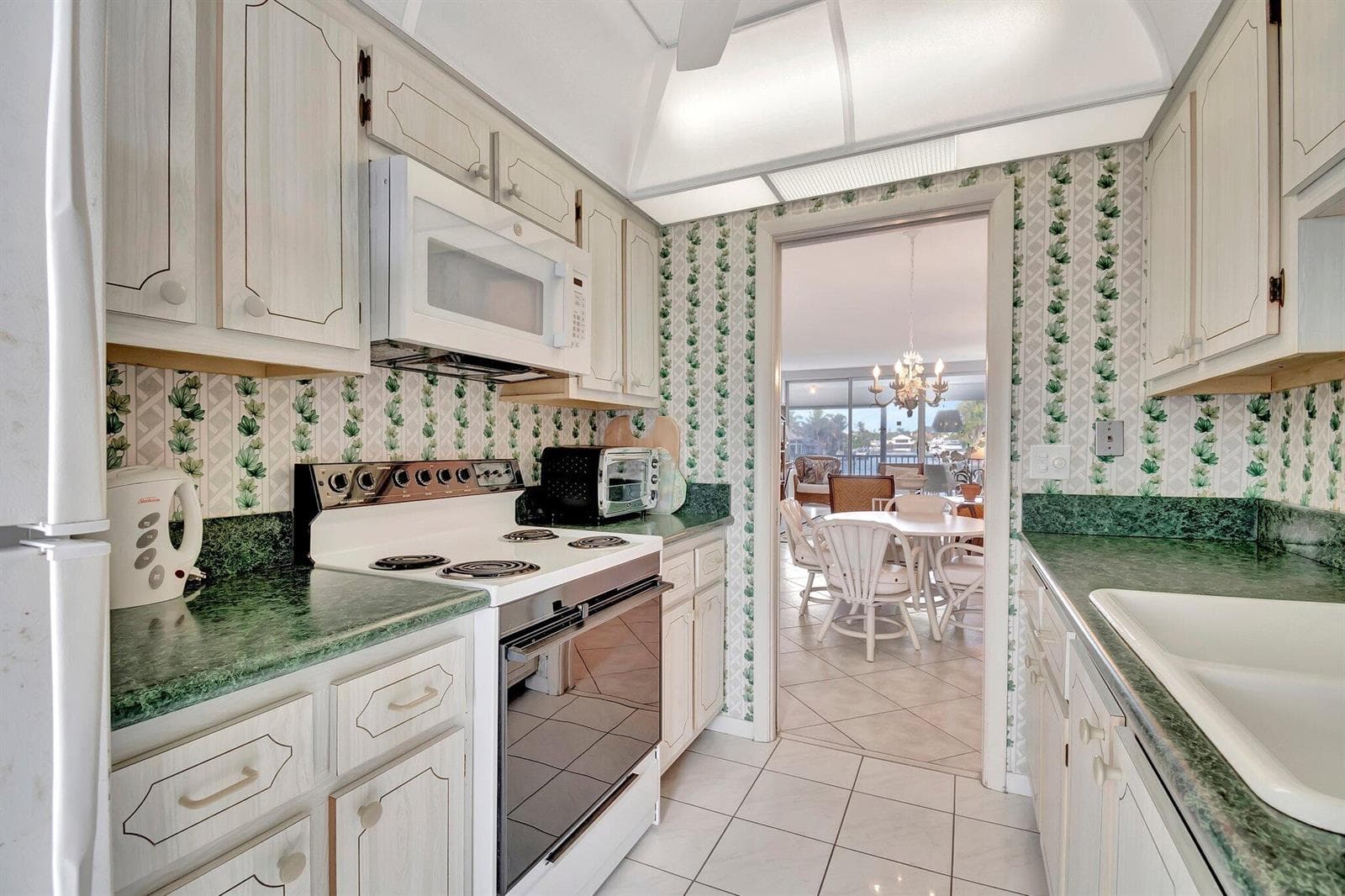 3100 S Ocean Boulevard 2140 photo 12