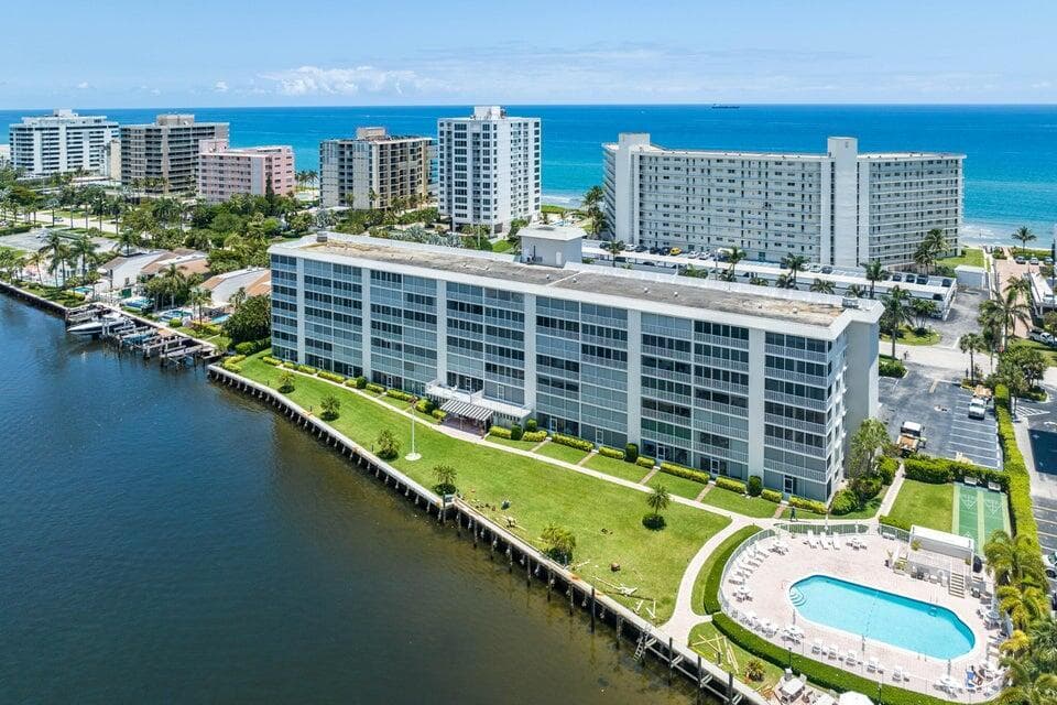 3100 S Ocean Boulevard 2140 photo 1