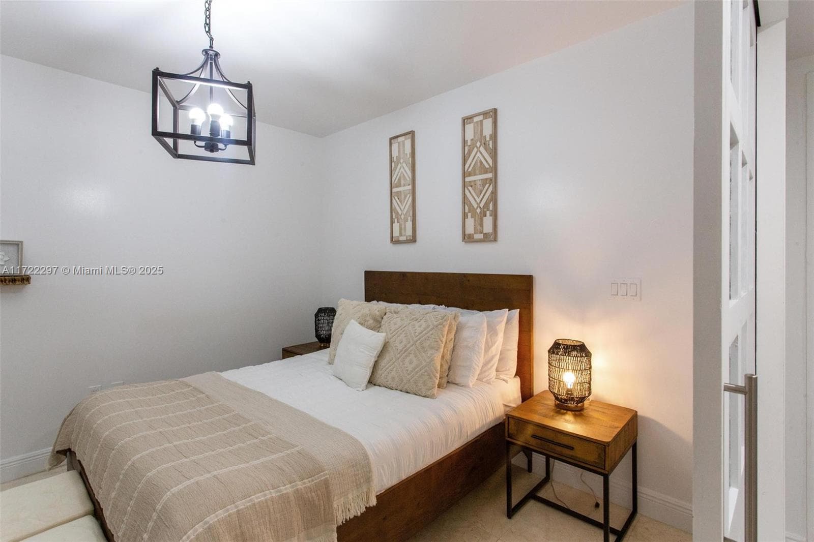 1830 S Ocean Dr 1712 photo 25