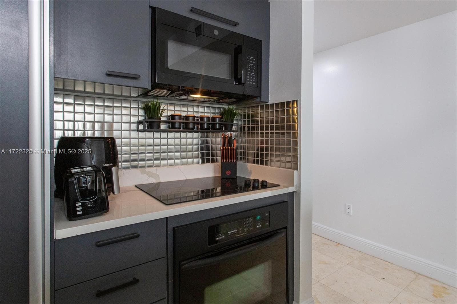 1830 S Ocean Dr 1712 photo 12