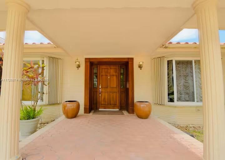 12 Isla Bahia Dr photo 3