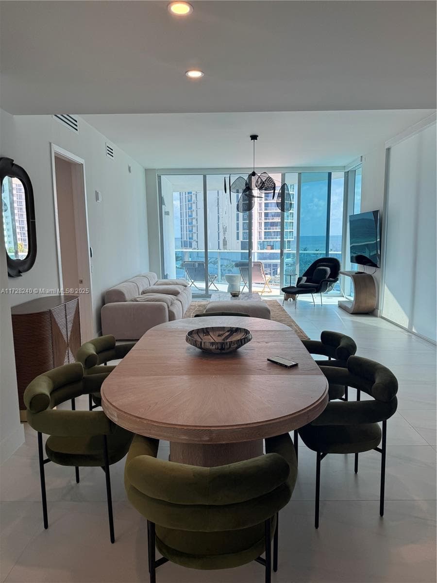 17550 Collins Ave 601 photo 6