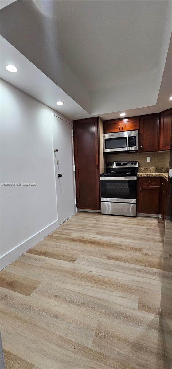 500 Bayview Dr 1117 photo 12