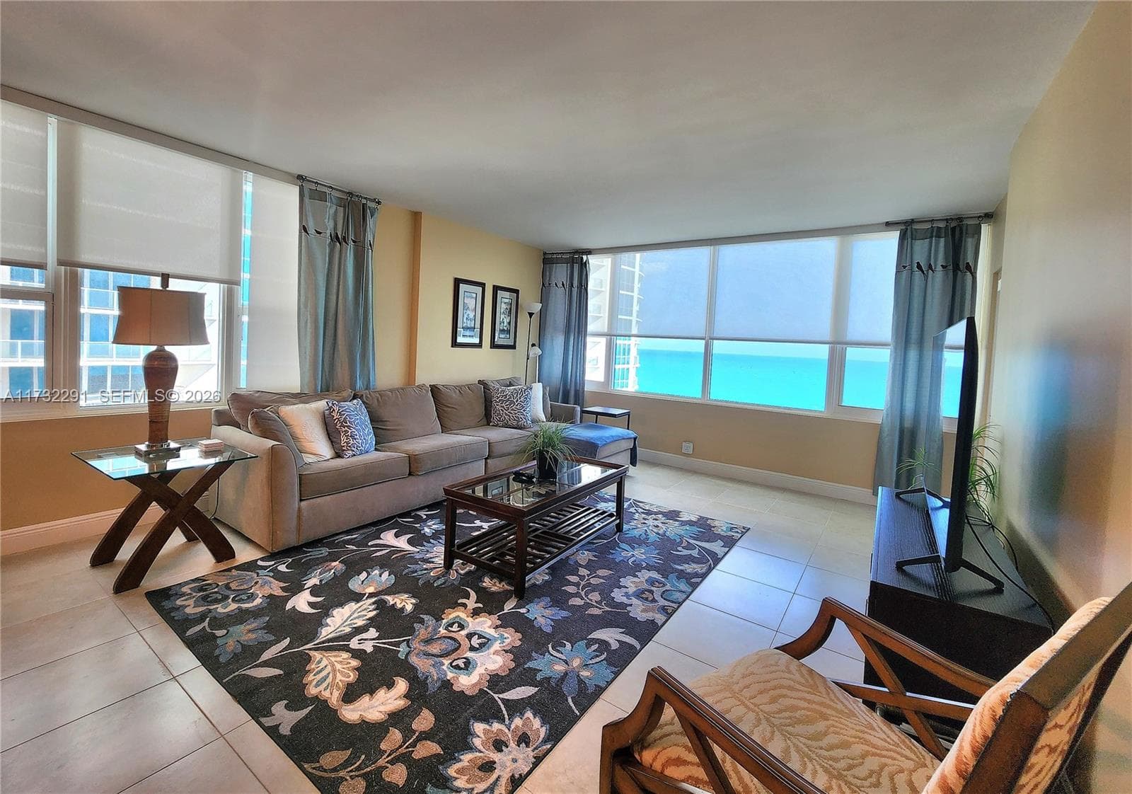 3505 S Ocean Dr 1206 photo 8