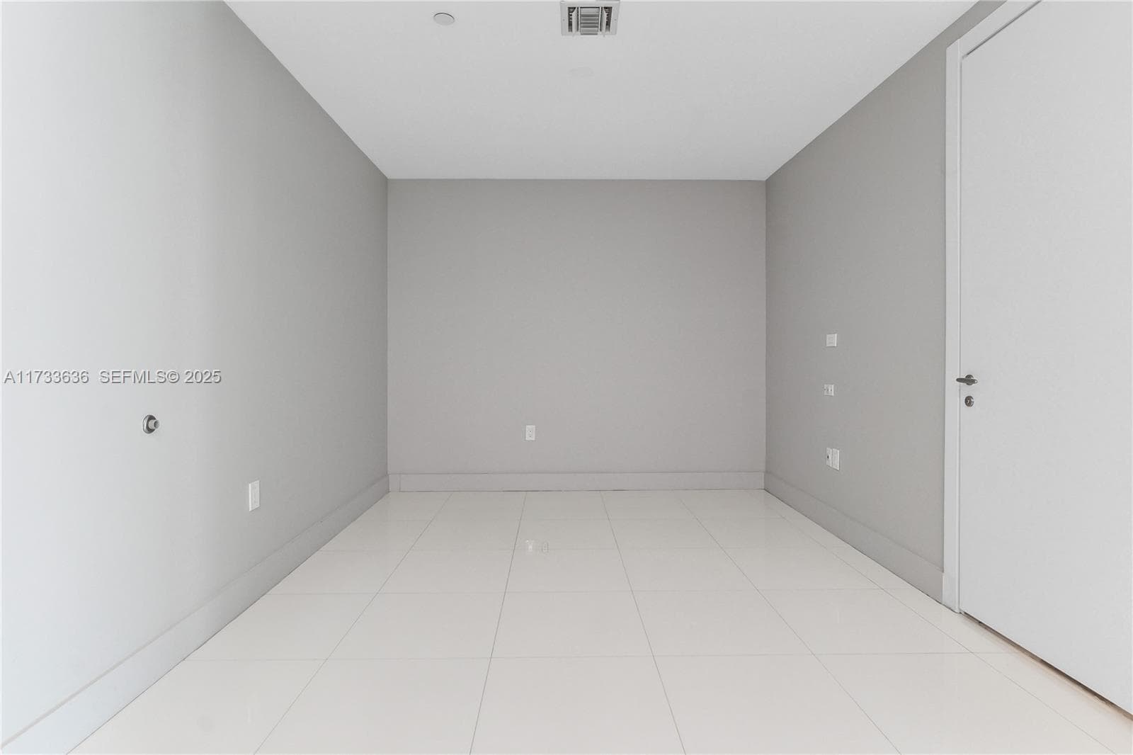 200 Biscayne Boulevard Way 4912 photo 6