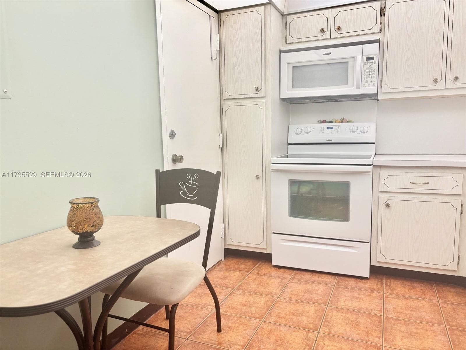 1965 S Ocean Dr 11N photo 2